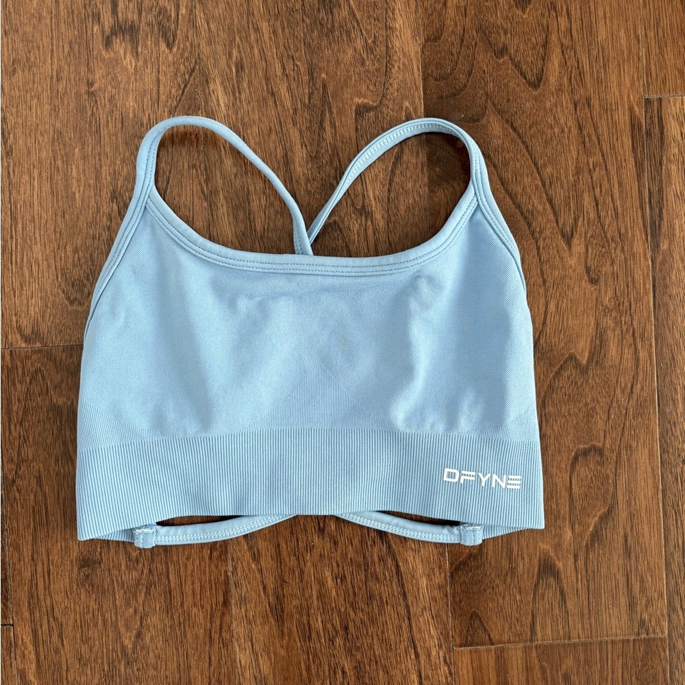 DFYNE Light Blue Backless Sports Bra